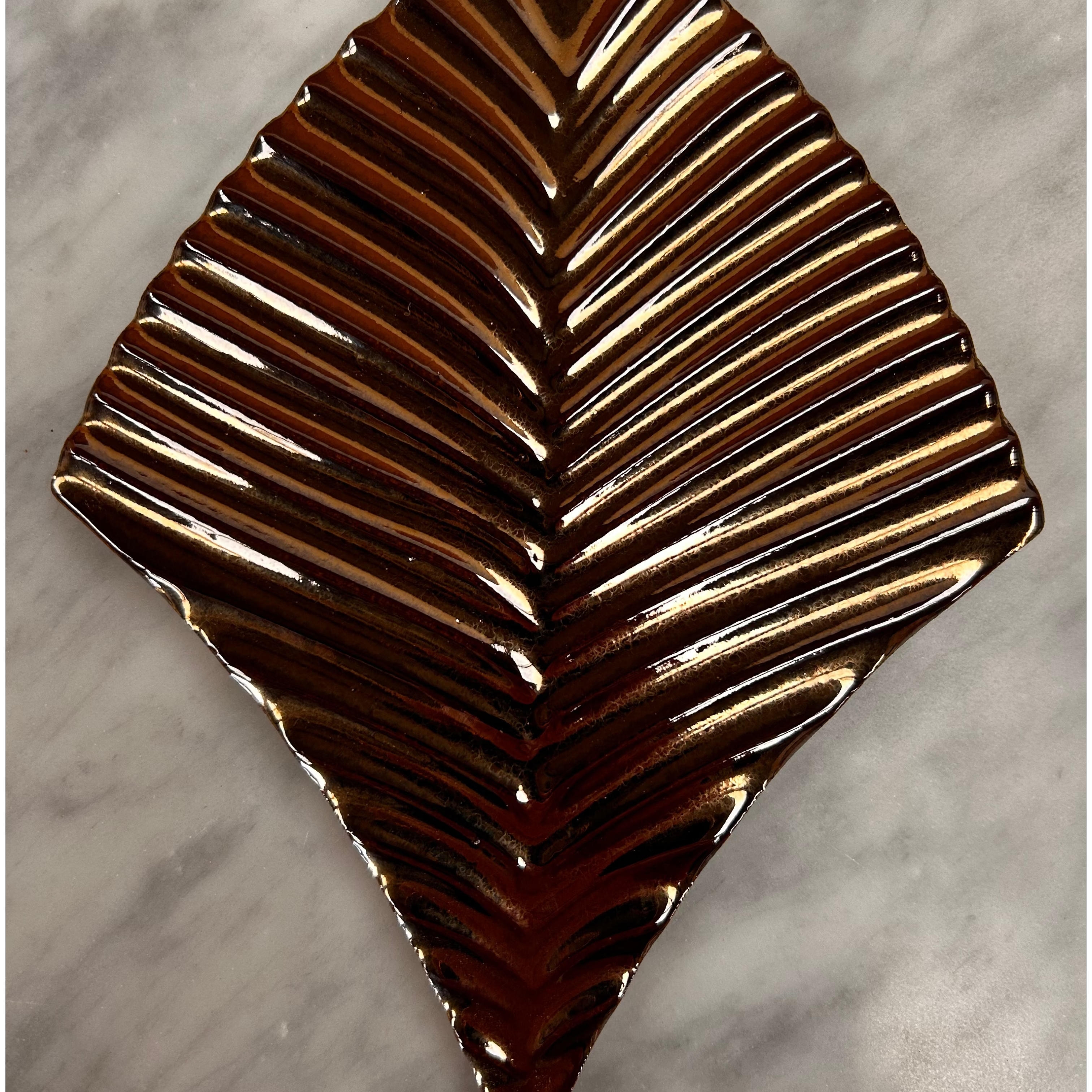 Rich bronze tones with natural movement