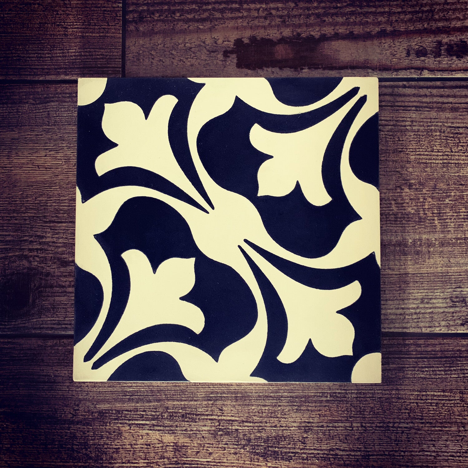Italian Palazzo Encaustic Cement Tile – Handmade Luxury Floor & Wall Tile (20×20cm)