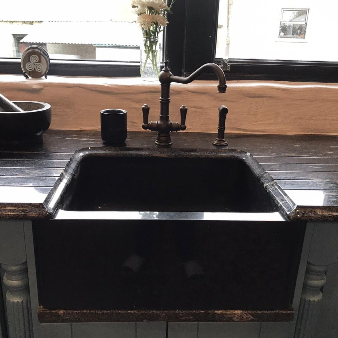 Single sized Butler sink | Solid Granite | Handcrafted
