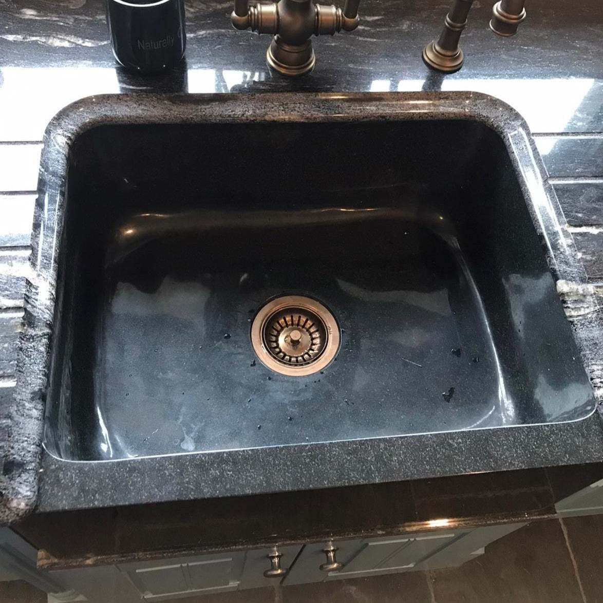 Single sized Butler sink | Solid Granite | Handcrafted